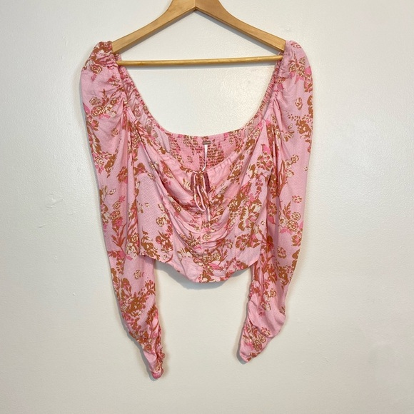 NWT FREE PEOPLE Hilary Printed Top in “Pink Combo” Bohemian Floral Feminine - Picture 7 of 11